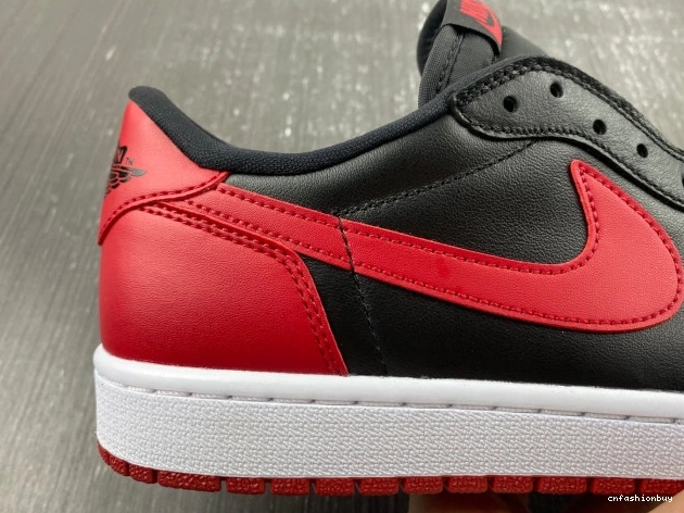 1 705329-001 Retro Jordan Low Air Bred 0803